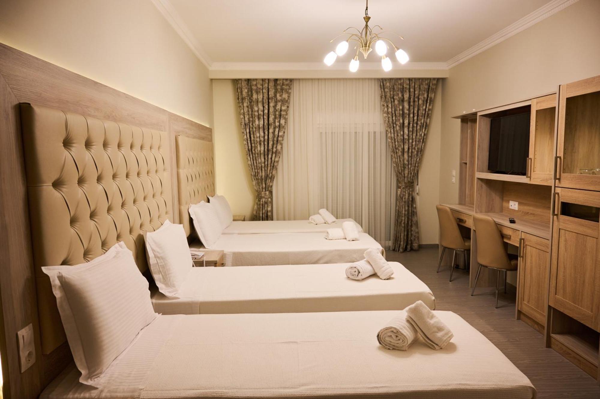 Famissi Suites 2 Kalambaka Bagian luar foto