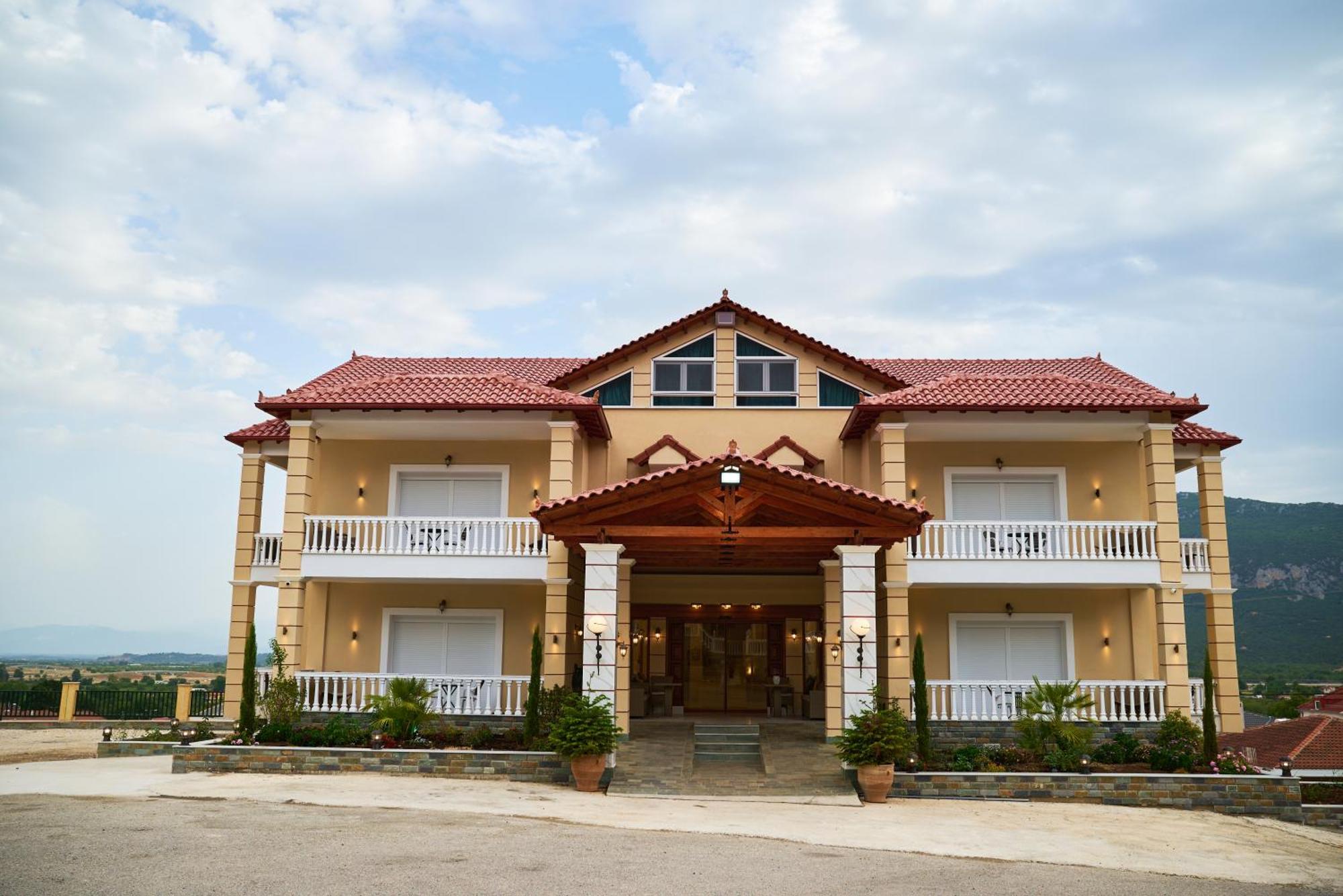 Famissi Suites 2 Kalambaka Bagian luar foto